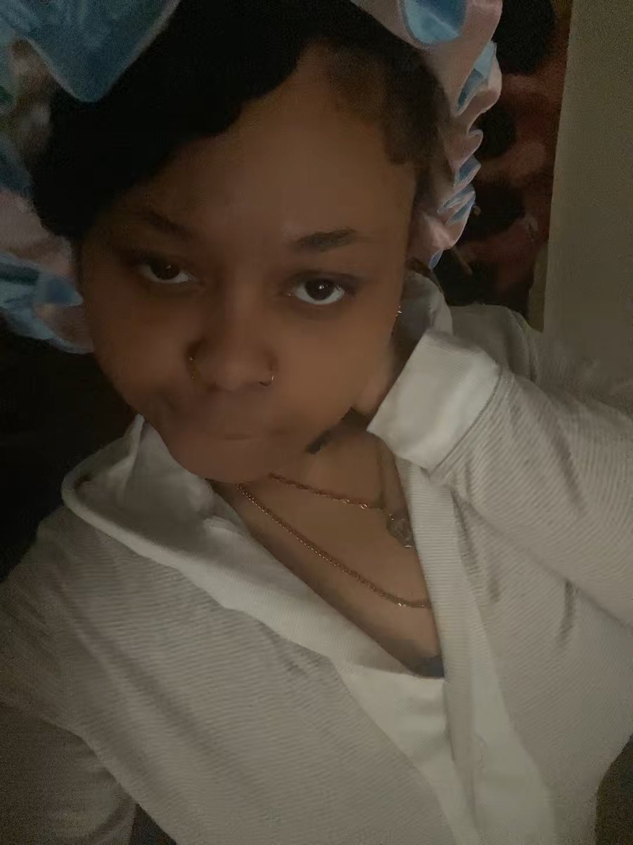flawdatangerine's tweet photo. babyface π₯Ή cutie pie #wlw #lesbian #cabbagepatch #pretty #nolabel https://t.co/bMaMkNZj5B