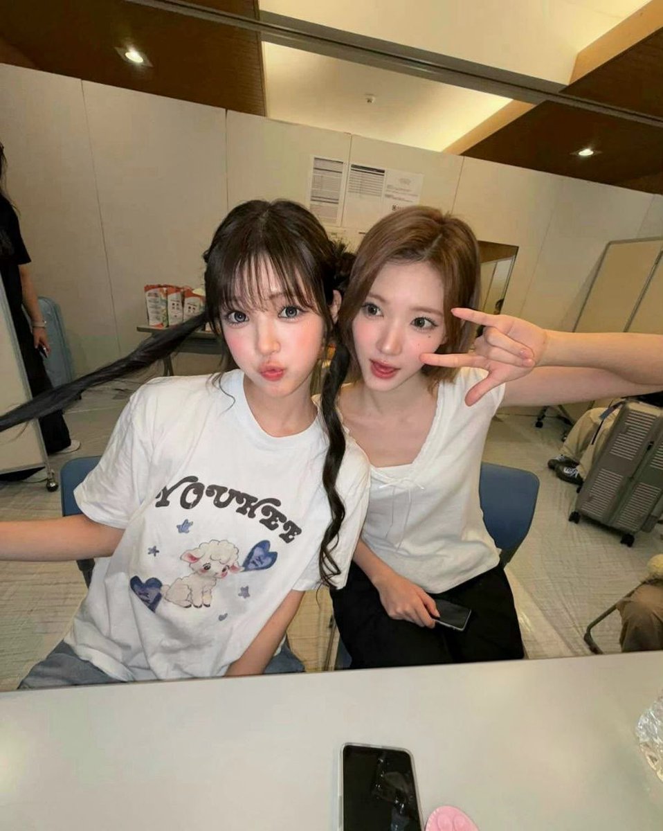 yuuharame's tweet photo. Even when things feel busy, your well-being should always come first. Please don’t forget that. https://t.co/QfxibLurRo