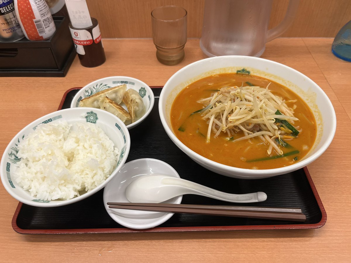 dsakagen's tweet photo. @roche0996 私は辛味噌ラーメン一択です！
どっちも美味いですよね。 https://t.co/kTDsPV72IP