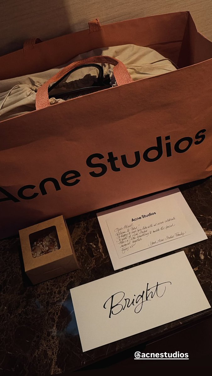 bblovesome1's tweet photo. IGS #BRIGHT update 

🙏🏼

Bright Vachirawit
#AcneStudiosSS27xBRIGHT
#PFWSS27
#AcneStudios @acnestudios
#bbrightvc @bbrightvc https://t.co/OJ1lJy9aE5