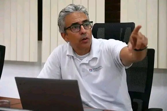 MarisolFFerrer's tweet photo. 💻 #Cuba ante el reto digital: La transformación digital del Estado cubano plantea un desafío que va más allá de informatizar trámites: los procesos administrativos deben cambiar desde su raíz. Digitalizar procedimientos  #Mayabeque #DigitalizaciónDeLaSociedad https://t.co/j7ivAddg9r