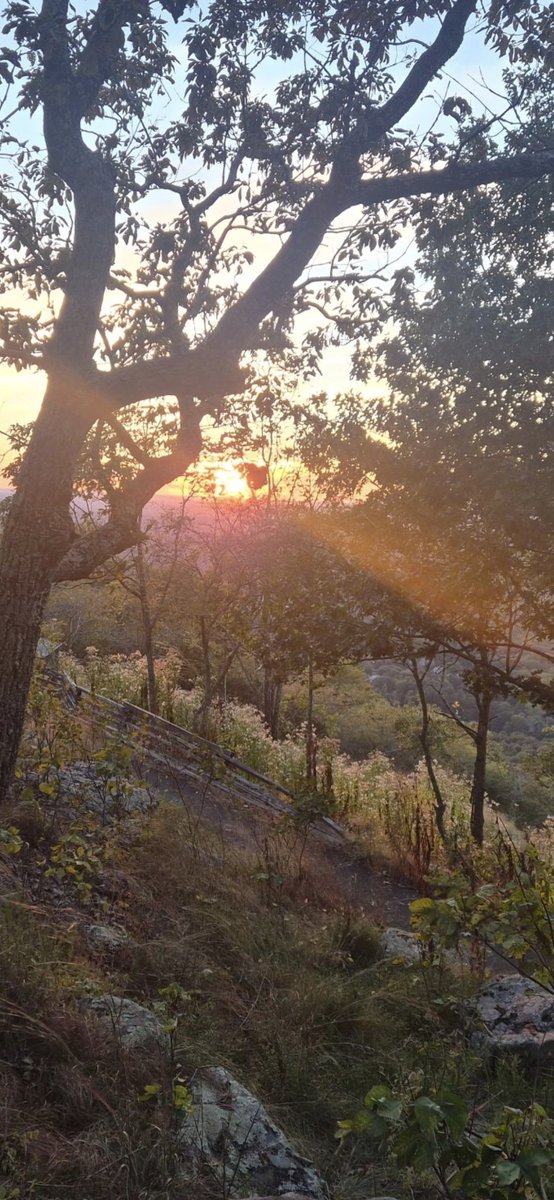 BelzerAnn's tweet photo. Sunset over Kennesaw Mountain https://t.co/hAdqBwR4cF