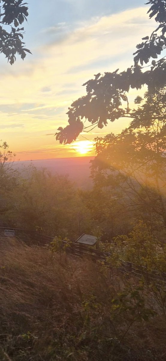 BelzerAnn's tweet photo. Sunset over Kennesaw Mountain https://t.co/hAdqBwR4cF