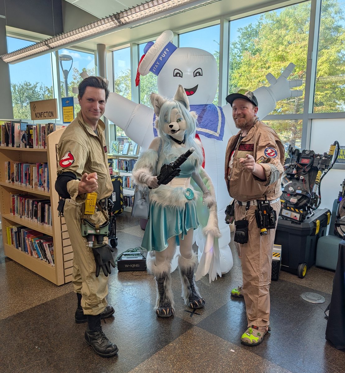LorDefiance's tweet photo. Thank you for a wonderful time, Library Con 2026!!! #librarycon #librarycon2026
First photo by @PflugervilleLib https://t.co/z902gLl8mB