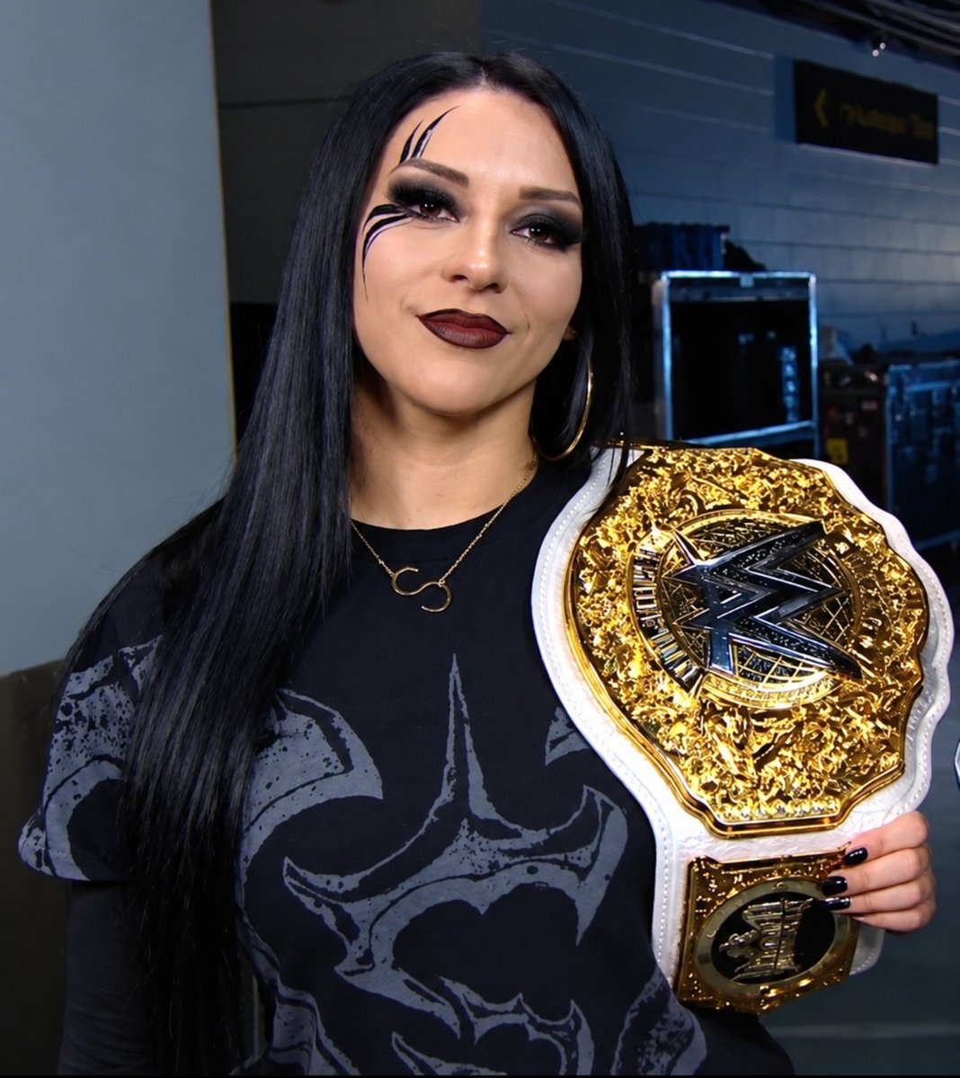 mendoza_1gnacio's tweet photo. Que poderosa es nuestra campeona, que presencia, que hermosura, que pedazo de campeona, que bien le queda ese titulo, que tremendo aura que tiene.
Literalmente es perfecta Stephanie.
Que perfecta sos Steph, sos la perfección hecha campeona. Naciste para esto, para dominar 🔥
QUE MUJER POR FAVORR ❤️
