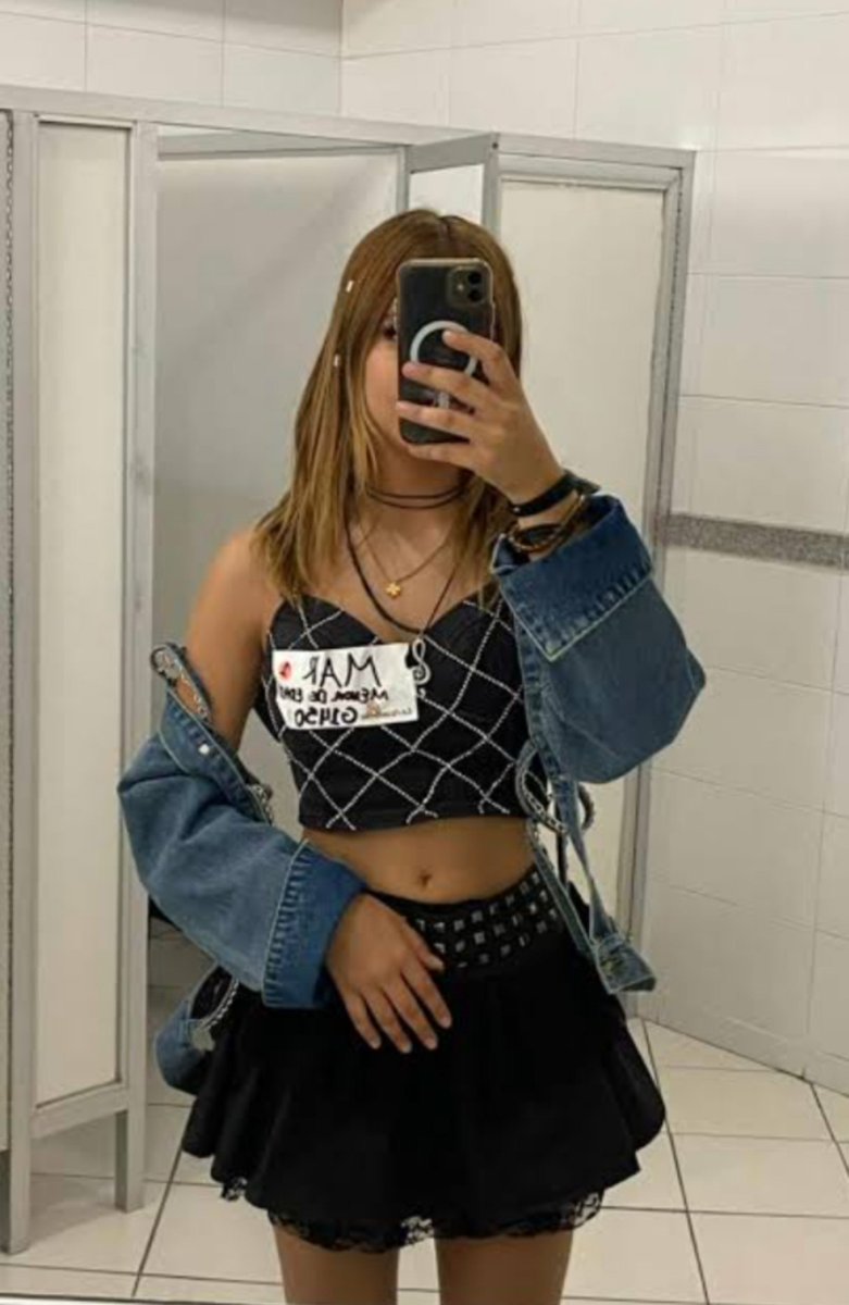Mar1079719's tweet photo. "Porque te amé desde aquel primer momento en que te vi..." 🥹❤️ https://t.co/SAjtSA3oEH