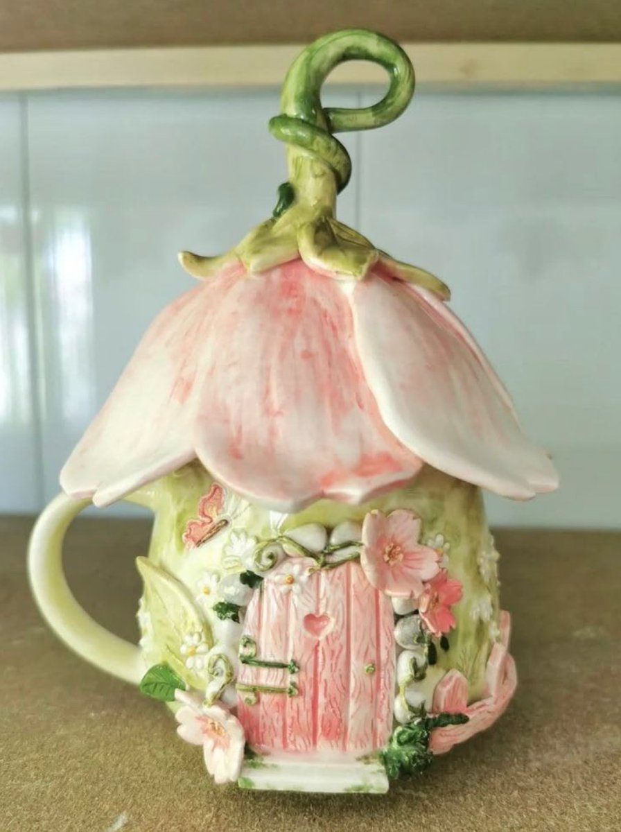 calmlivng's tweet photo. fairy mug https://t.co/N6tQ7R9x1t