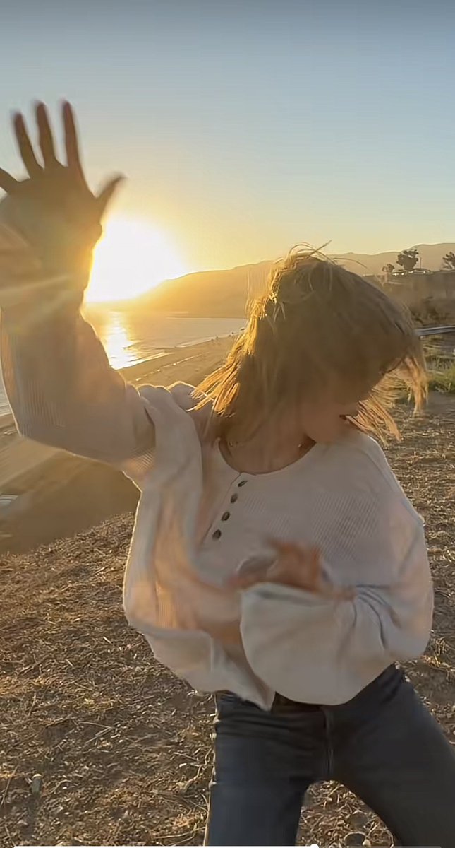 Jiminjams1310_'s tweet photo. Could be an album cover or magazine shoot but no , they are unedited frames from his tiktok post - pure art .

https://t.co/xe5gX2OjMU https://t.co/AWSoeIW5Gc