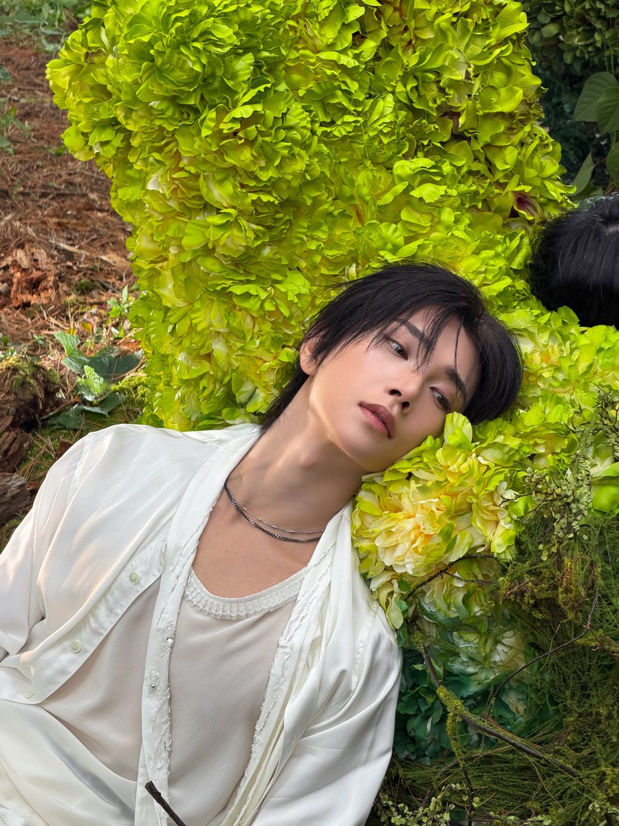 wonubliss's tweet photo. joshu_acoustic 🍃📸 #조슈아 https://t.co/G949PWT4Ry