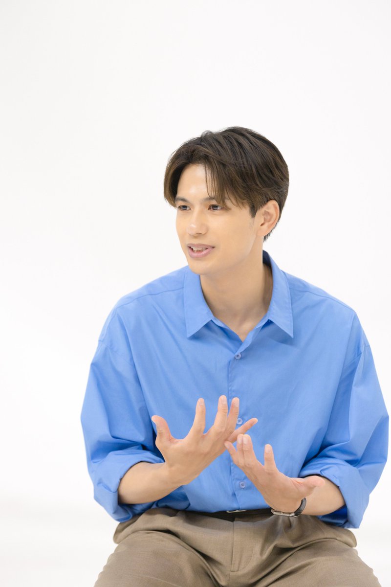 NihongoPartners's tweet photo. #日本語パートナーズ アンバサダー #森崎ウィン さんのインタビュー（後編）を公開しました。
今回は「挑戦」をテーマに、森崎さんご自身が続けてきたチャレンジについて語っていただきました。
ぜひご覧ください！

▼インタビュー（後編）はこちら
https://t.co/71q4fnH8pS https://t.co/GASNxywTtw
