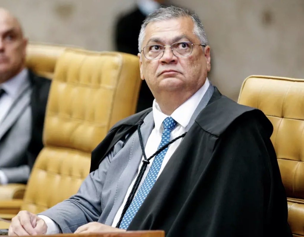 Haaaysb's tweet photo. 🚨 URGENTE: FUX SUSPENDE decisão de Dino e RESTABELECE ordem do TSE sobre posts envolvendo Nossa Senhora Aparecida.

As plataformas terão 24 horas para voltar a cumprir as determinações da Justiça Eleitoral.

CHUPAAAA DINO https://t.co/eCZbgMGlII