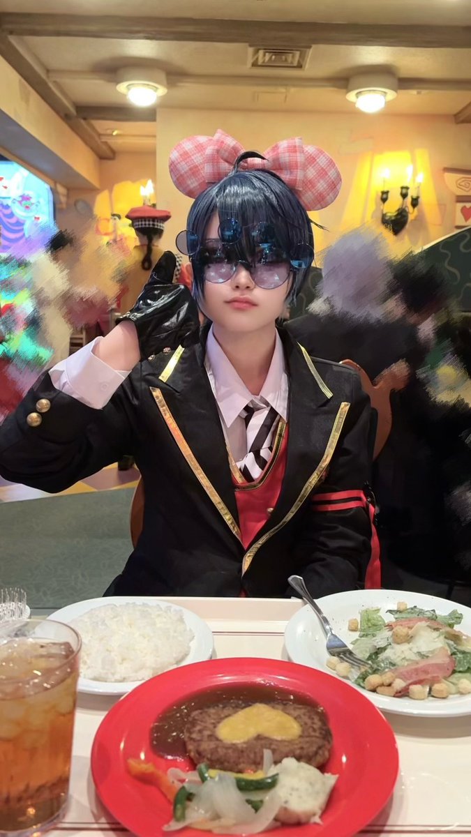 ritto_yuuuuu's tweet photo. 🏰インパしてます、マブです‼️

♥️ @k_02ha 

 #Dハロ仮装2026 https://t.co/hYYkBNm2pm