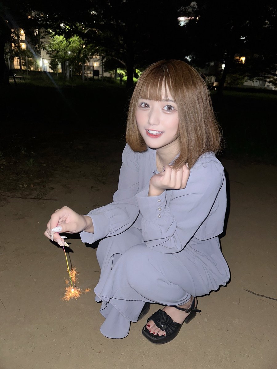 towan_1125's tweet photo. 線香花火も終わりがあるから美しい。 https://t.co/UcBkJruPhU