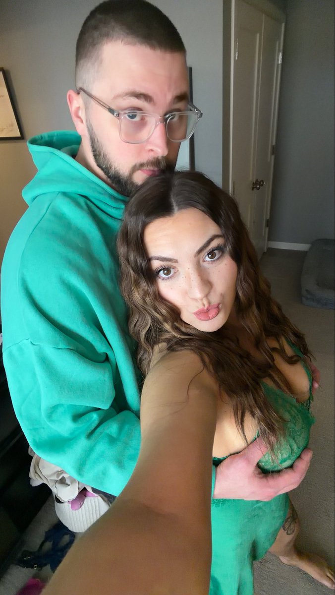 itskaylss's tweet photo. Behind the scenes… 👀 https://t.co/anevMz2VRU