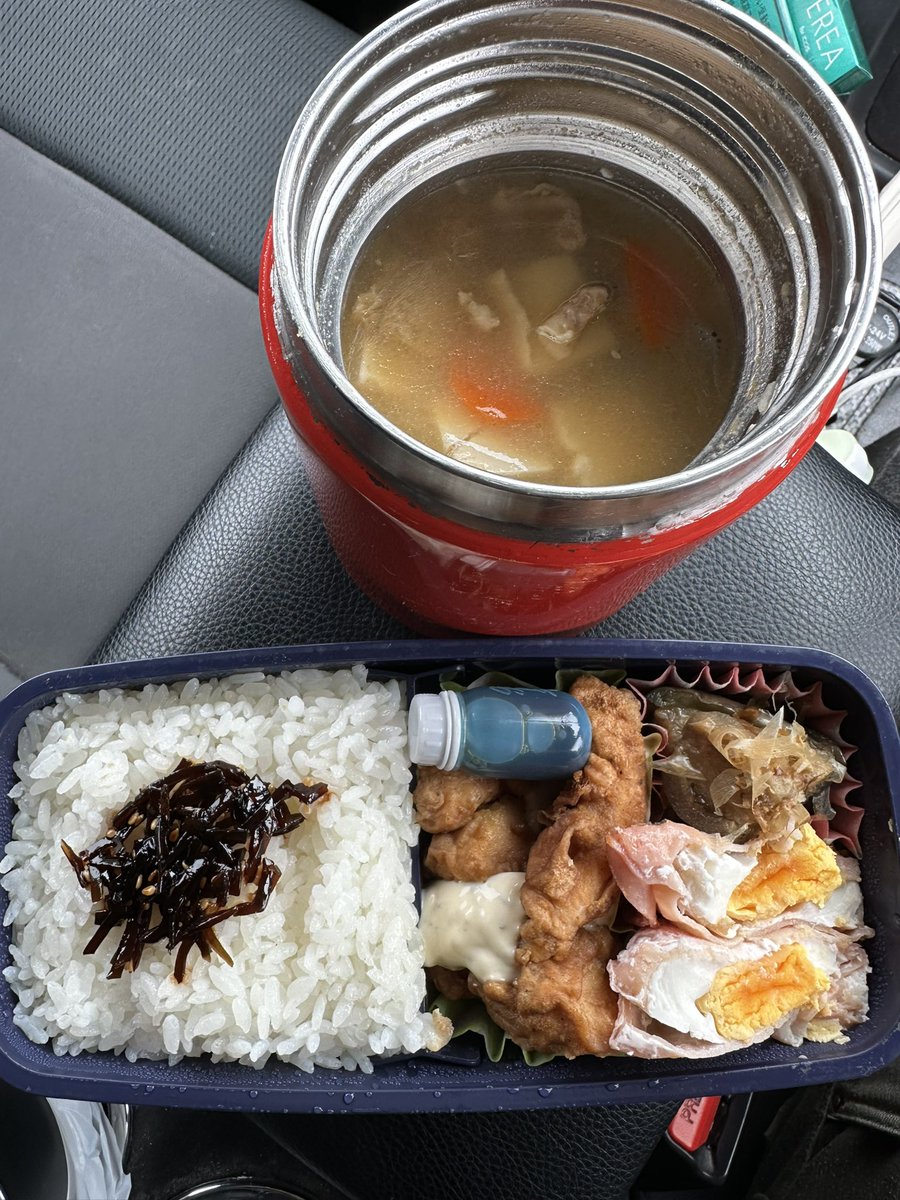 zxd7pr5x's tweet photo. 今日の弁当🍱 https://t.co/cusVlgw4nI