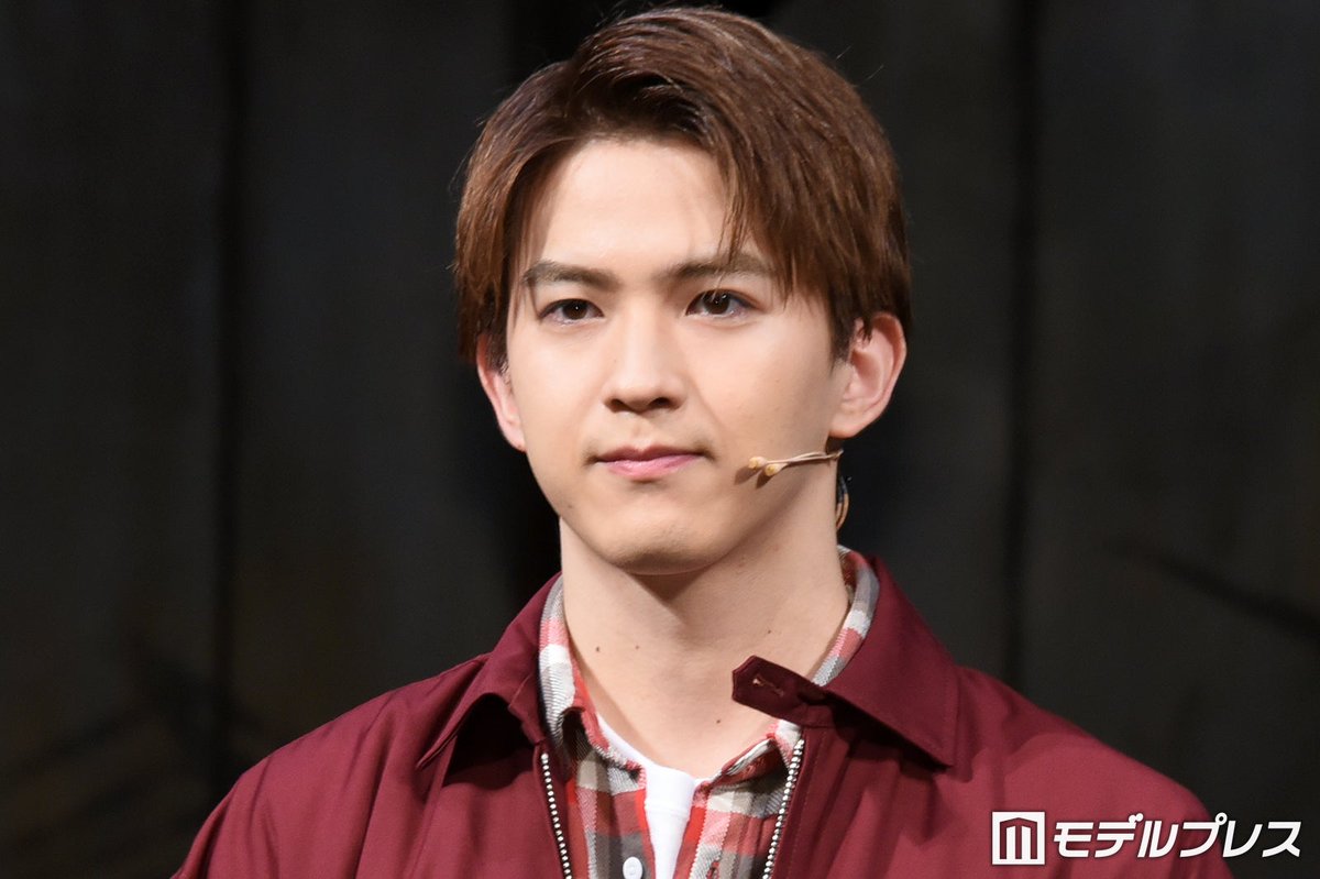 modelpress's tweet photo. 甲斐翔真（28）、結婚発表 
「お相手は一般の方です」
https://t.co/BXbpRT5WA7

「互いに支え合える大切な人と出会えたことを嬉しく思っております」と直筆でコメント。甲斐は、朝ドラ「風、薫る」にて、上坂樹里演じる小川直美の夫で陸軍軍人の吾郎を熱演し、話題を呼んでいた。 https://t.co/ImwDqSaLdY