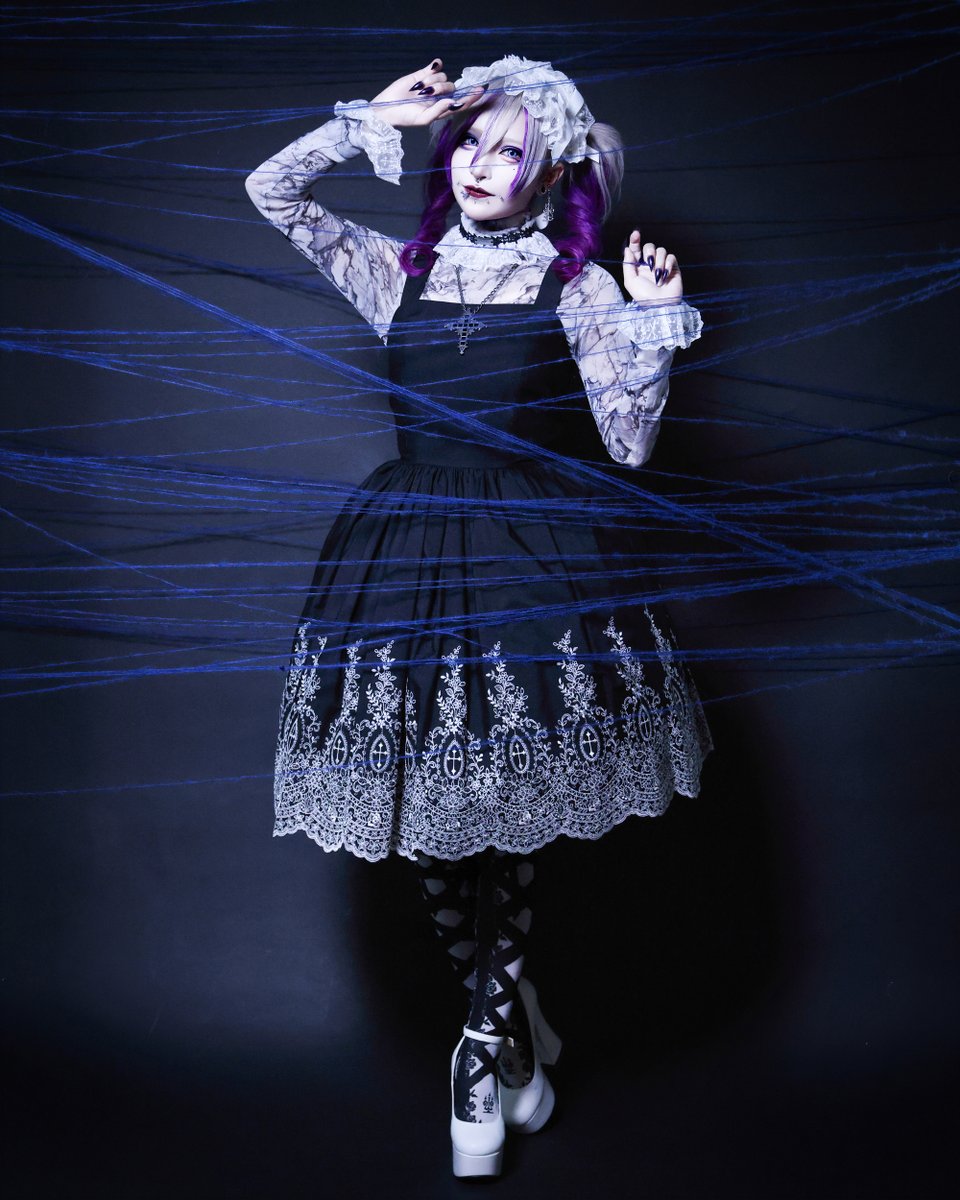 moitie_official's tweet photo. ⋆.˚ ☾⭒.˚ Now on sale ˚. ⭒✦˚. ⋆ https://t.co/B1vjuhlttI

Model
@Renge_Mercuro

Photo
@AyanoSudo

Hair makeup
@midori04maku16

#moitie27th https://t.co/QWoorcZZSz