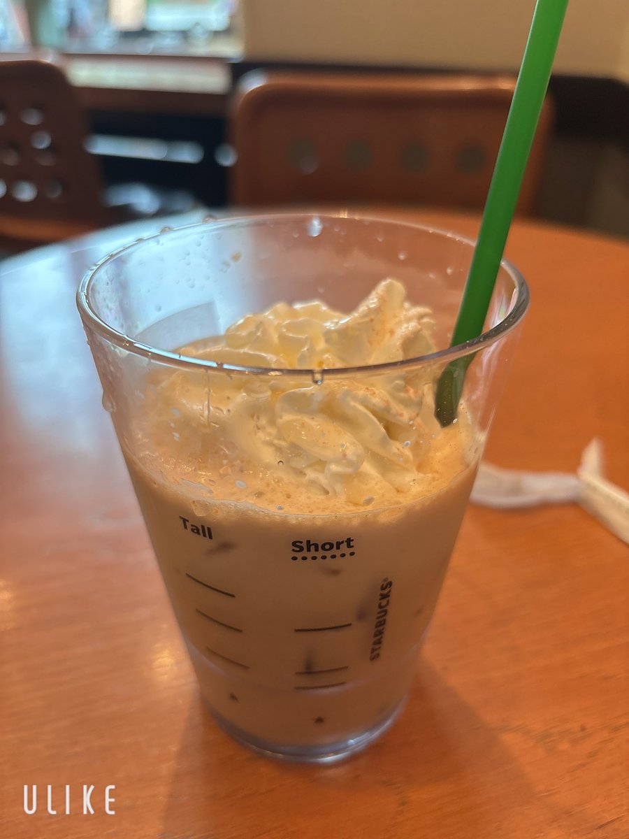 aimirurui's tweet photo. 病院帰りに雨宿��スタバ🍵
んま！！ https://t.co/19Jw5ryPF8