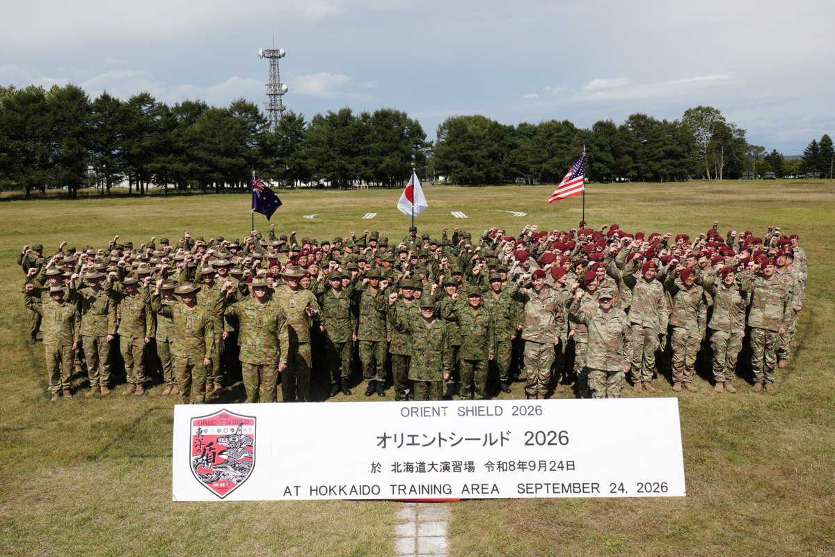11b_na_jgsdf's tweet photo. 集合写真
#防衛省 #陸自 #自衛隊 #orientshield #OS26 #日米豪共同 https://t.co/aMOO4oXp1n