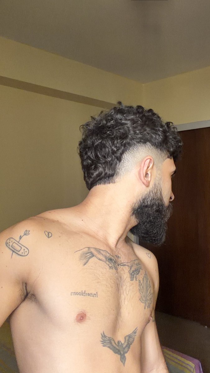 SamuelHuizi's tweet photo. Tatuajes y pelos https://t.co/o5TPrLBXwX