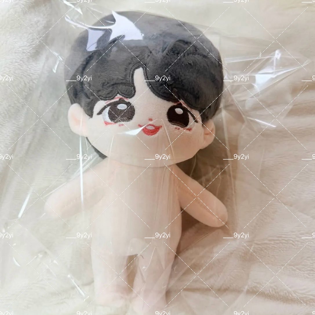 ___9y2yi's tweet photo. ペン卒しているため、こちらジョシュアのぬいぐるみ欲しい方いませんか？3000円＋送料(800〜1000円)にてお譲りします。リプにてご連絡くださいm(_ _)m
#조슈아 #JOSHUA #세븐틴 #SEVENTEEN #ジョシュア https://t.co/h6rJu32vbT