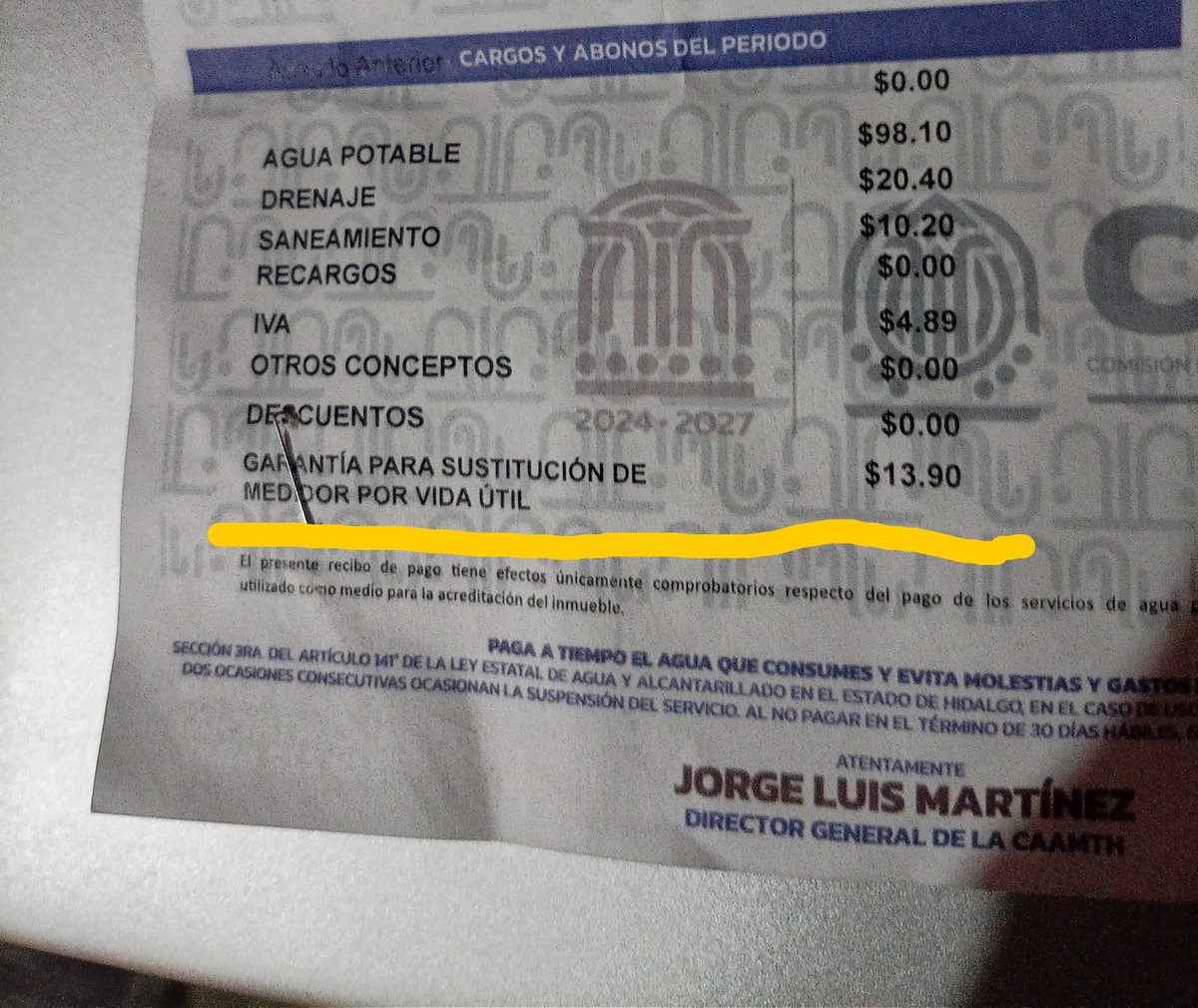 Francisco20014's tweet photo. Y con la noveda de que ahora se tiene que pagar una garantía por la vida útil de un medidor aquí en tizayuca , Hgo. La cual no aplica por deterioro o robo. Si no sólo que deje de marcar o se trabe jajaja que ironia. $14.00x10, 000= $140, 000@Tizayuca https://t.co/mjzga2eRrb