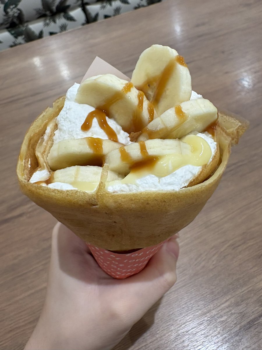 Yu_1569_'s tweet photo. くれーぷ https://t.co/8L6k8TYdAl