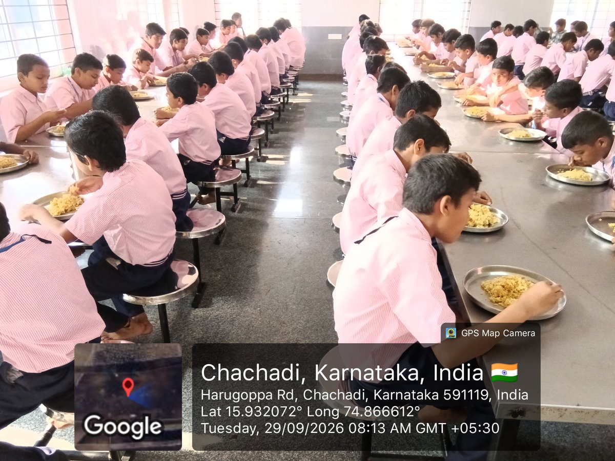 788Dbrars's tweet photo. Breakfast served as per Menu @kreisemahithi @Captain_Mani72 @shobhana_88 @DswBgm @EdKreis#Social Audit- SWD Meals
#Social Welfare- Karnataka https://t.co/UZn5Tmi2QU