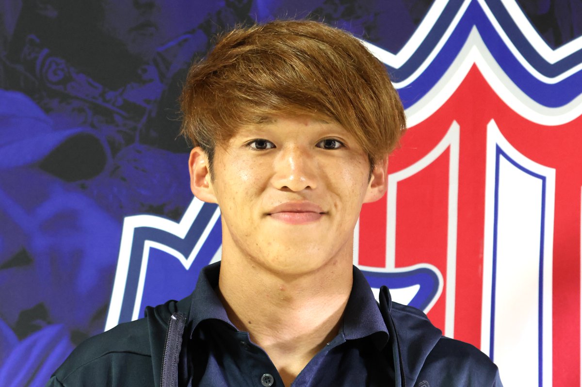 katallertoyama's tweet photo. #松本遥翔 選手のバースデースマイルをお届け！

20歳の抱負は…
「サッカーも人生も飛躍の年にしたいです。カターレ富山の素晴らしい先輩たちの背中を見て、自分も良い男になれるように努力していきます！」

誕生日おめでとう🎉
素敵な一日を！

#カターレ富山 https://t.co/drX8jmXIeA