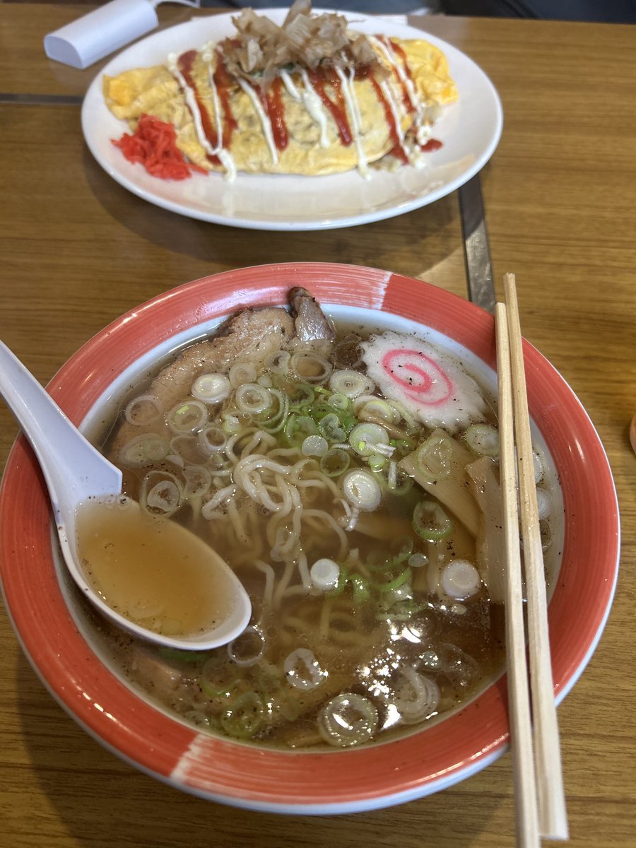 manmendayo's tweet photo. リア友と昼食行ってきた！
行きつけの店紹介できて嬉しい https://t.co/t3RK8QVm59