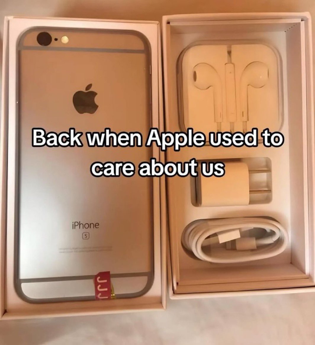 flikmotions's tweet photo. When Apple knew what we truly needed https://t.co/4bXakGp4Uj