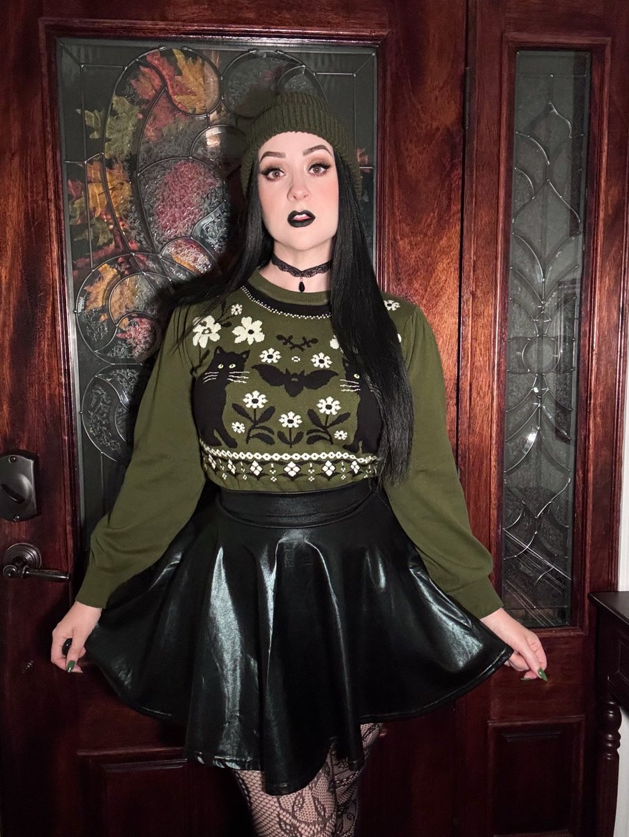 OXKnitstore's tweet photo. π¦ A Little Dark, A Little Different
Florals, bats, and a little gothic attitude.
#OXKNIT #GothicStyle #GothFashion #BatKnit #DarkFashion #AlternativeStyle #VintageStyle #Knitwear #WitchyStyle https://t.co/Fb9Hz0Koli