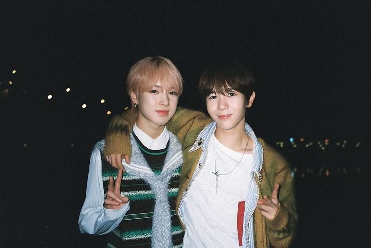 tontonpang's tweet photo. q. if you made a keychain of a member, who would it be?
🥐 ryo!

his favorite one indeed! 🤍 https://t.co/qFJ11a6MpA