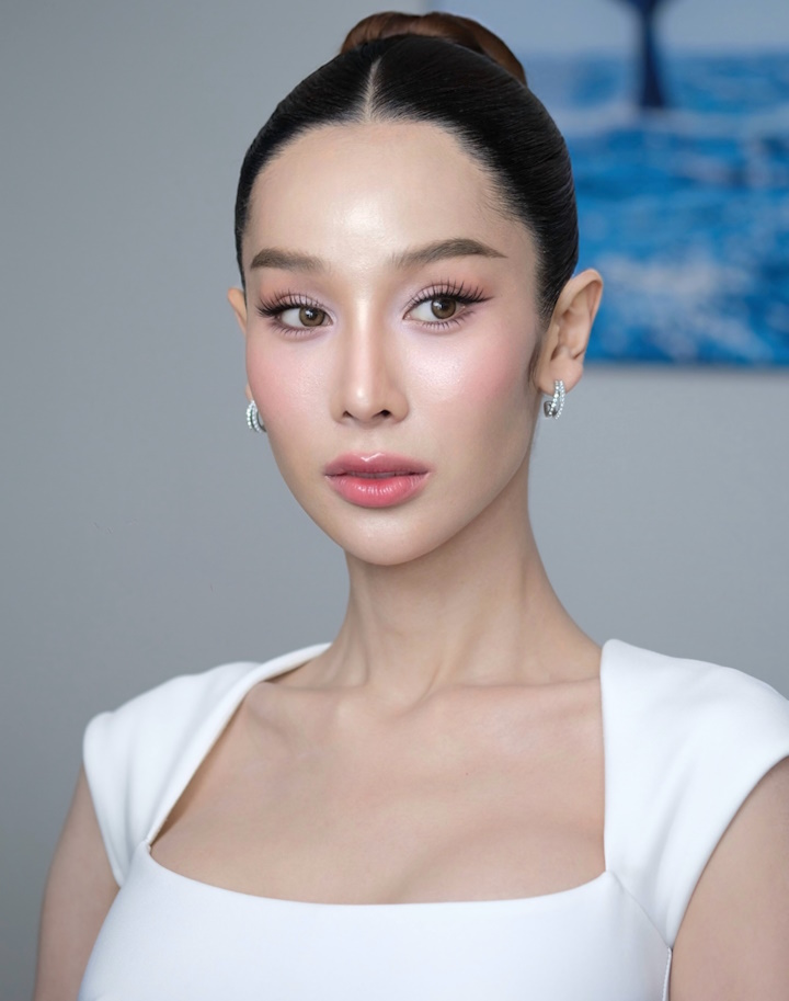 myexvpt's tweet photo. 📸 Meepooh Wasita
#trans #Transgender #TransRights #TransPride #TransVisibility #TransJoy #TransIsBeautiful #TransAwareness #TransLove #TransEquality #TransEmpowerment #tgbeauty #tgbeautymedia
See more photos at ➤➤➤ https://t.co/ovMTH0HTkO https://t.co/PmsCyXegOR