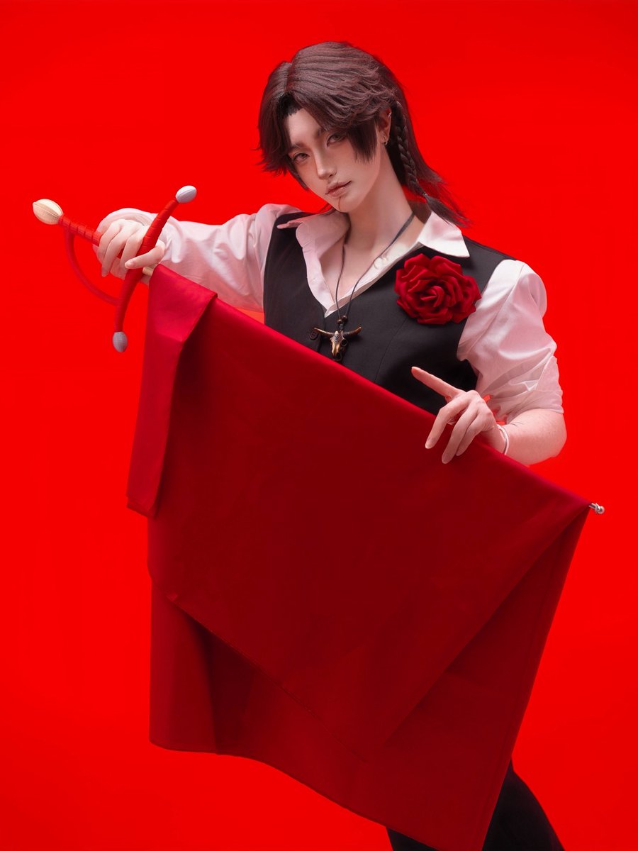 Imhunger2's tweet photo. #第五人格 #IdentiyV #斗牛士 #HernandoRomero https://t.co/1vzFlVmvbL