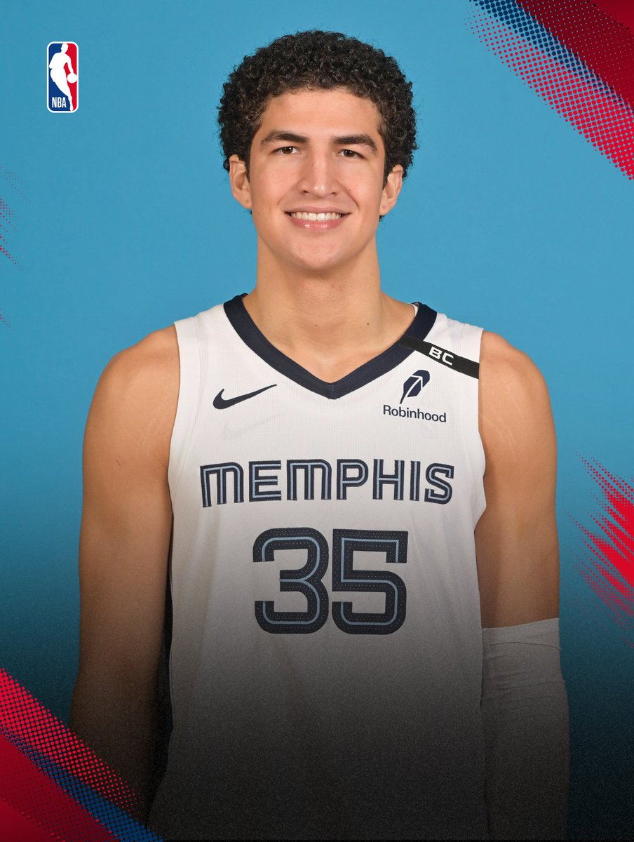 NBAMEX's tweet photo. AÑO 📷. Primer Media Day de Karim López 📷  ¡Con todo! https://t.co/qbboZusfe4