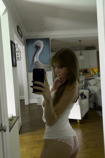 willowdazedange's tweet photo. Jwu pics ull get if u lock in https://t.co/KuspOA2cIl