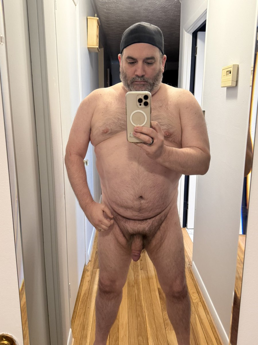 impgothbagel's tweet photo. On week three of our new workout routine! https://t.co/kE0qPvsETR