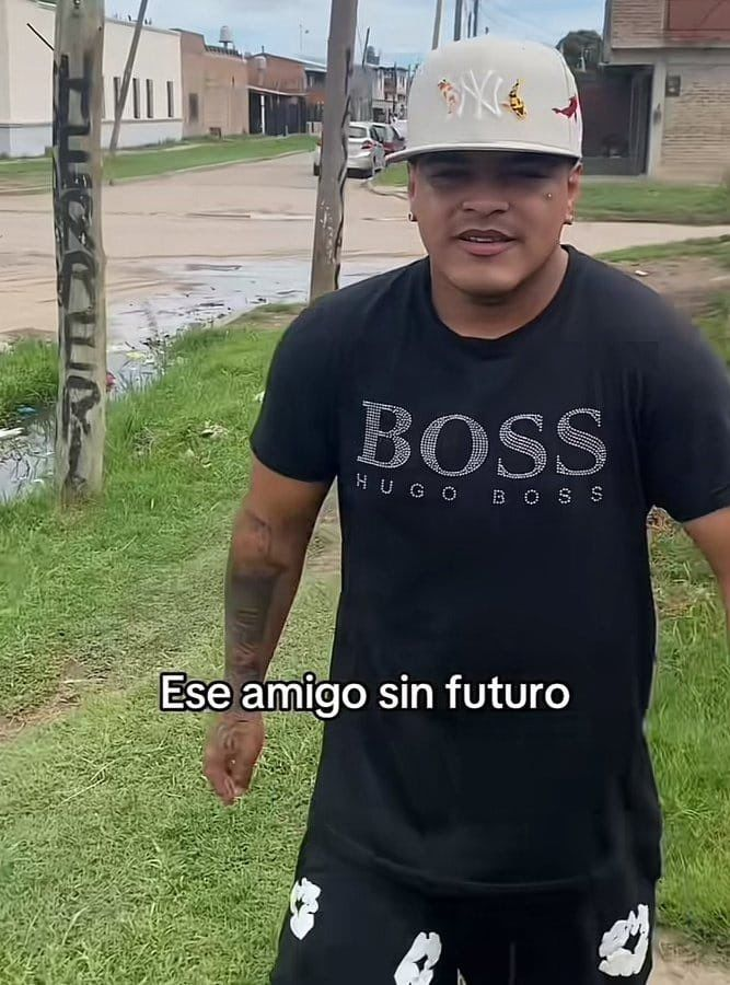 divexel's tweet photo. dije que iba a ponerme a estudiar y me quedé viendo 7 horas de dedsafio https://t.co/V0QbA2qDRq