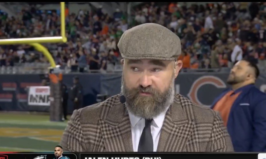 allisonkhin's tweet photo. guessing that jason kelce’s favorite book is caps for sale https://t.co/9p6wsIvPeW