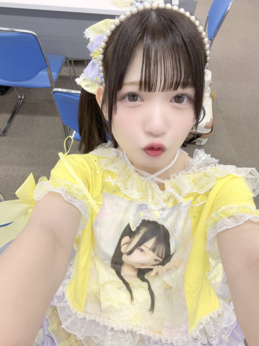 karasaki_ami's tweet photo. 気づいたら3000人フォロワー様になってたああああ！！！´>  ̫< `💫

いつもあみのポスト見てくれてありがとう…！
みんなのことだいすきだよ♡
これからもたくさん見て反応してね👀˖ ࣪⊹ https://t.co/UrIrVQIm9V