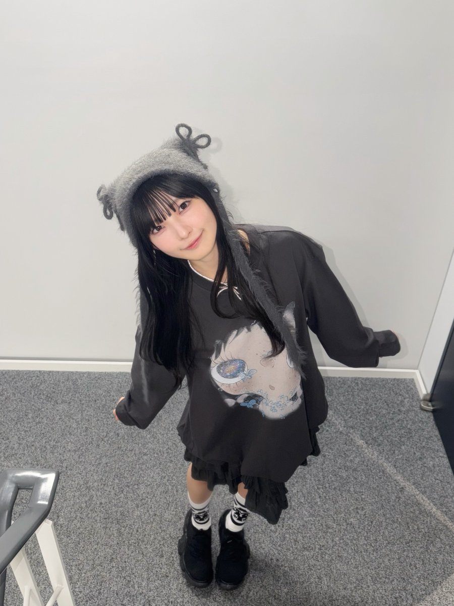 shioringt's tweet photo. prettily, cutely transforming into a 𝖻͟𝗅͟𝖺͟𝖼͟𝗄͟-𝖼͟𝖺͟𝗍 nyaaa ₍^. .^₎Ⳋ head-to-toe, all fluffy, tiny 🐈‍⬛ ready to purrrrrrrr at the slightest pat! 🎐 https://t.co/ASaDyteMrw