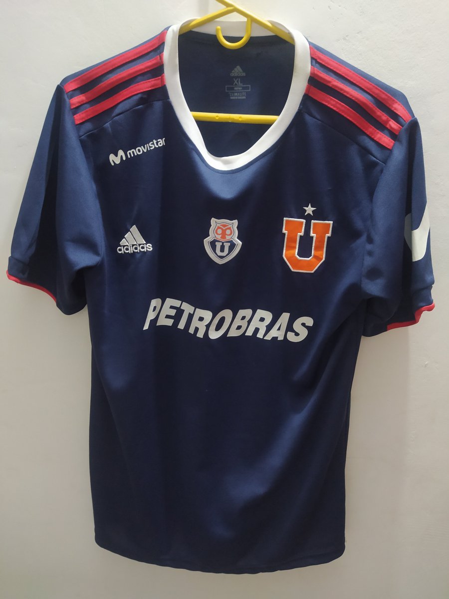 MauroMacaro8182's tweet photo. Vendo camisetas de segunda mano en muy buen estado y a precios demasiado accequible; muy economicas. 
Info: 300-728-20-41 en Cali, Valle. https://t.co/EYnh9Prw7A
