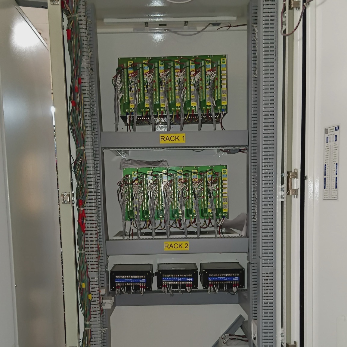 IRDMechanalysis's tweet photo. Vibration and Reverse Rotation Monitoring System for Pumps in a Power Plant #IRD8800 #Vibration #ReverseRotation #ConditionMonitoring #MachineryProtection https://t.co/bhxKpuGMef