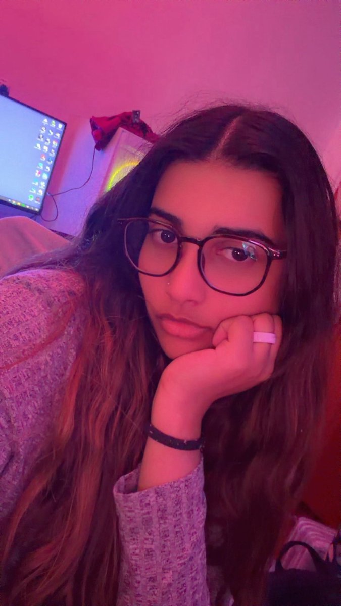 desirexx_'s tweet photo. hii there💕 https://t.co/kwvRuXZ1y4