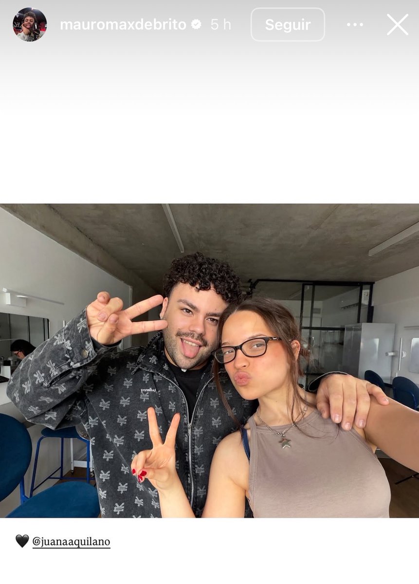 byebyesbye's tweet photo. na bueno no van a disimular ni un toque? #popstars https://t.co/9JwOH1cSLU