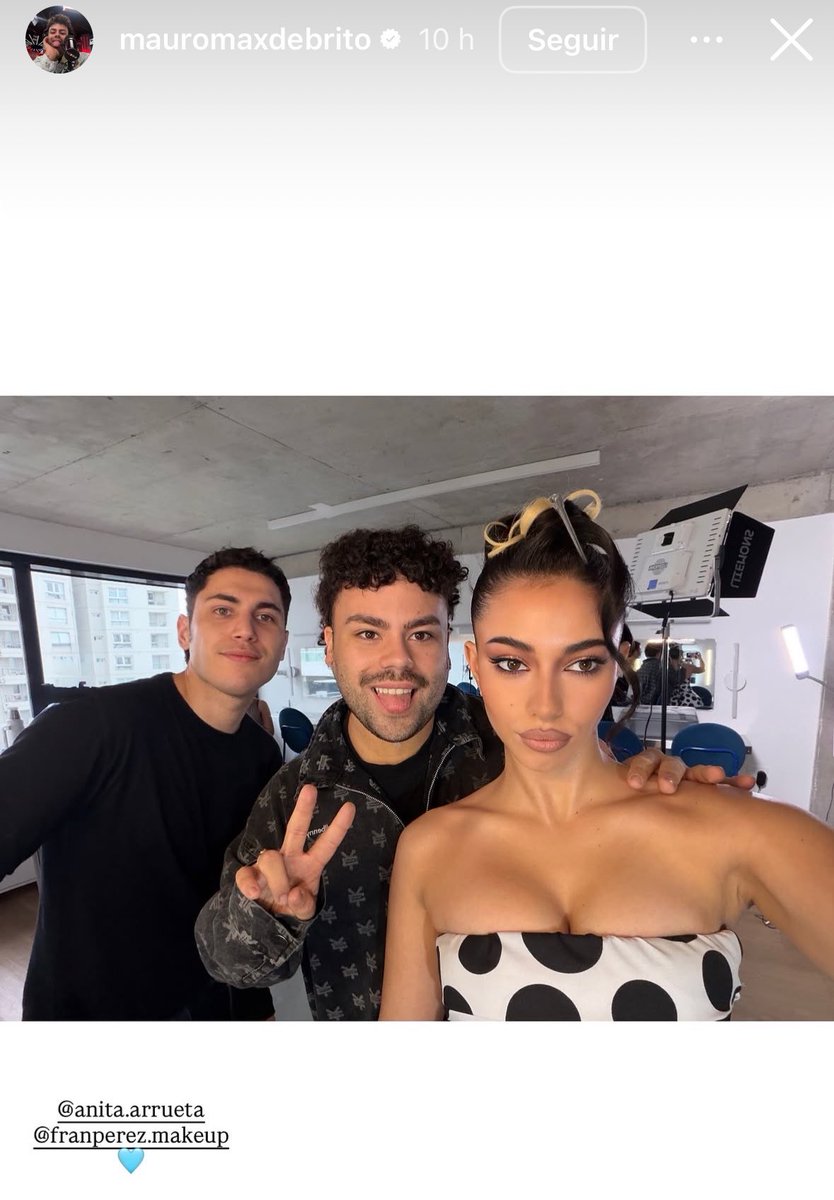 byebyesbye's tweet photo. na bueno no van a disimular ni un toque? #popstars https://t.co/9JwOH1cSLU