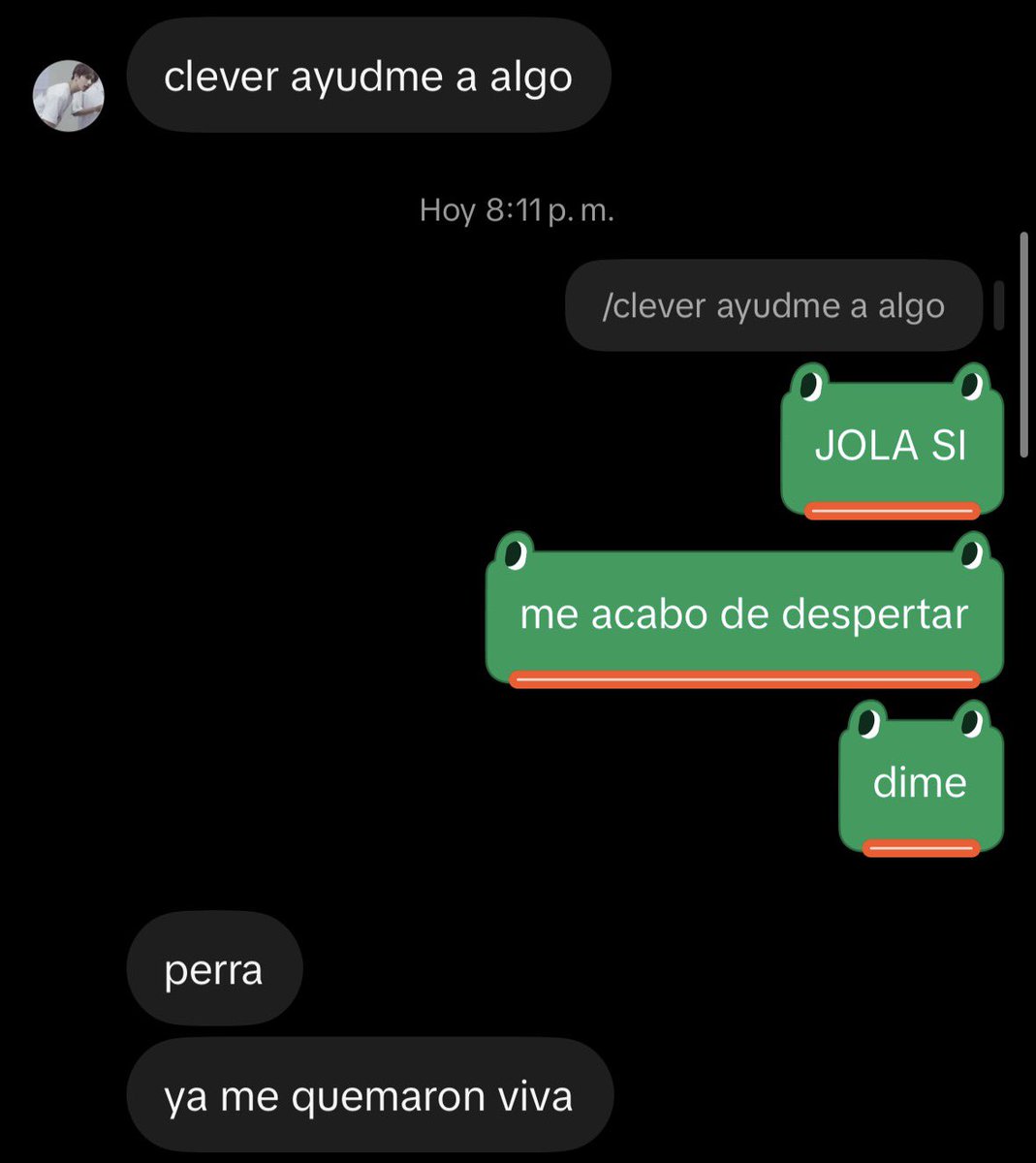 venndaval's tweet photo. nunca deben acudir a mi cuando tienen un problema porque soy igual de lenta qe internet explorer https://t.co/0nRzbTNkEL
