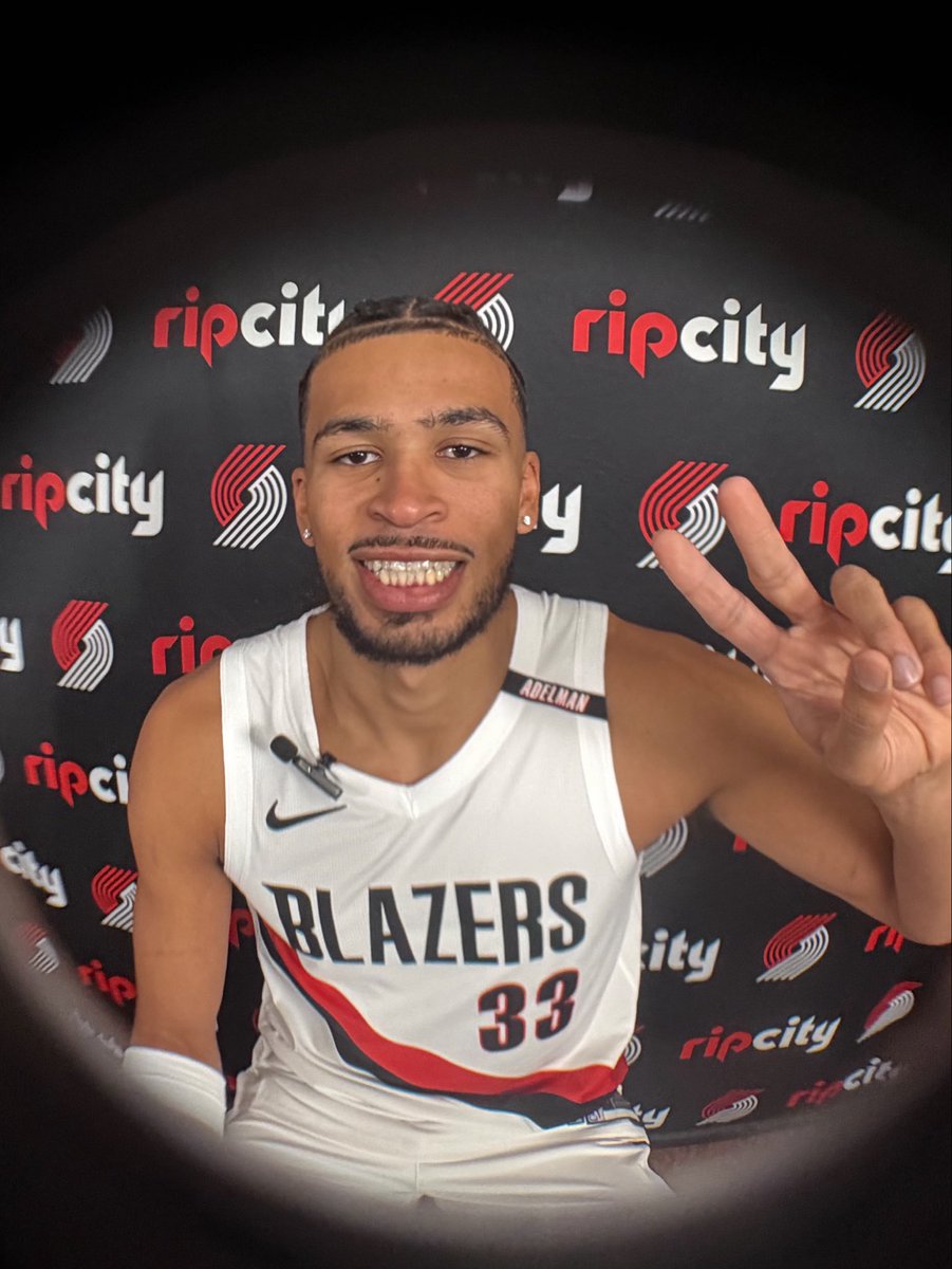 trailblazers's tweet photo. good night from media day 🤳 https://t.co/GrmwTRXpYm