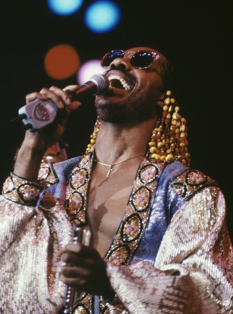 spacecowboyhash's tweet photo. September 29th, 1980. 

Happy 46th anniversary to @StevieWonder's "Hotter Than July". ⚫🟢🟡🟠🔴 https://t.co/b8wvzVIlrL